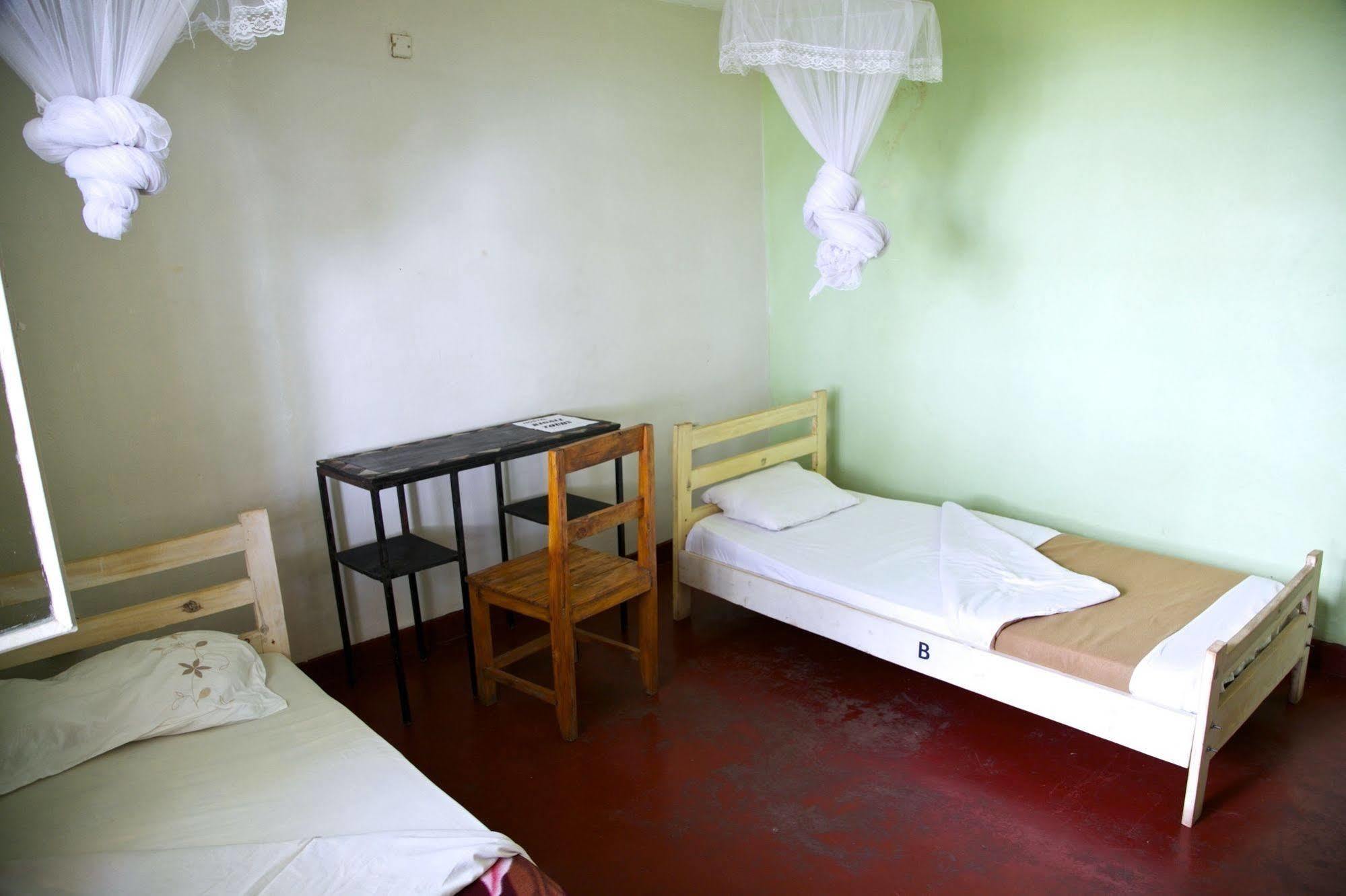 Discover Rwanda Youth Hostel Кігалі Екстер'єр фото